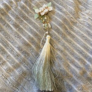 Elegant Floral Tassel Brooch Clipper